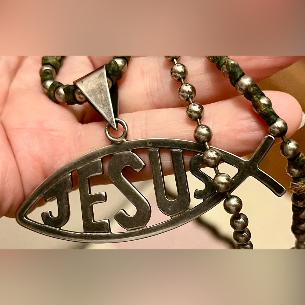 Jesus fish pendant silver tone - jewelry